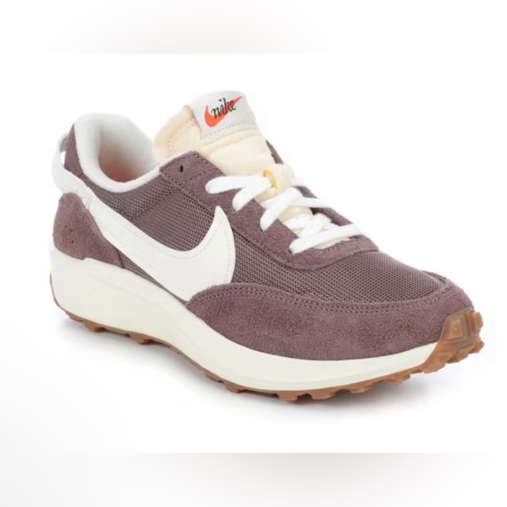 Nike Waffle Debut Wing Women’s Sneaker Vintage - Plum